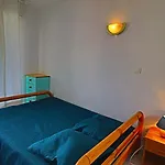 Apartment 2 Pieces Avec Terrasse A - Fr-1-472a-177