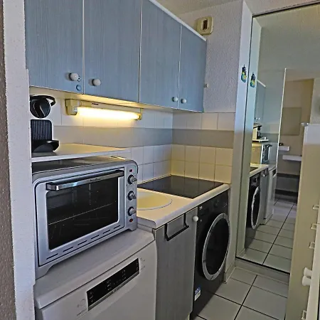 Agreable T2 Pour 6 Pers., Terrasse, Piscine Et Proche - Fr-1-472a-177 Sete